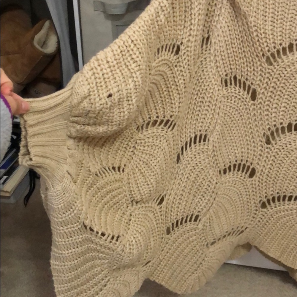 knitted blouse - Picture 2 of 3